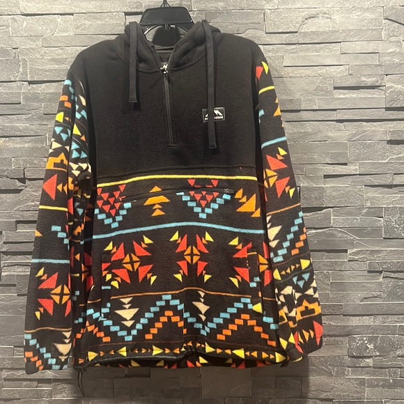 Massive Outdoor Fleece Sweater - Picture 1 of 4